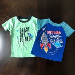 (2) Space Pajama Tops (Size:3T) Brands Included: (1) Cater’s and (1)Sleepwear